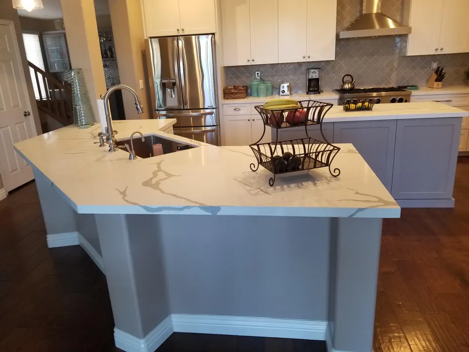 Finished kitchen remodel built by the Rocca Tile and Granite crew in the Inland Empire